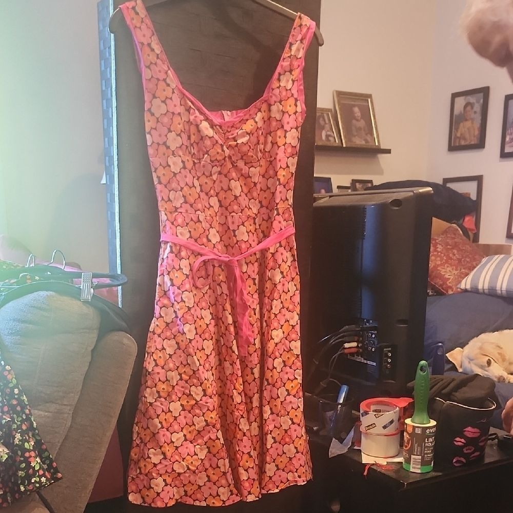 Heart Of HAUTE pink And Orange Floral Dress Size S